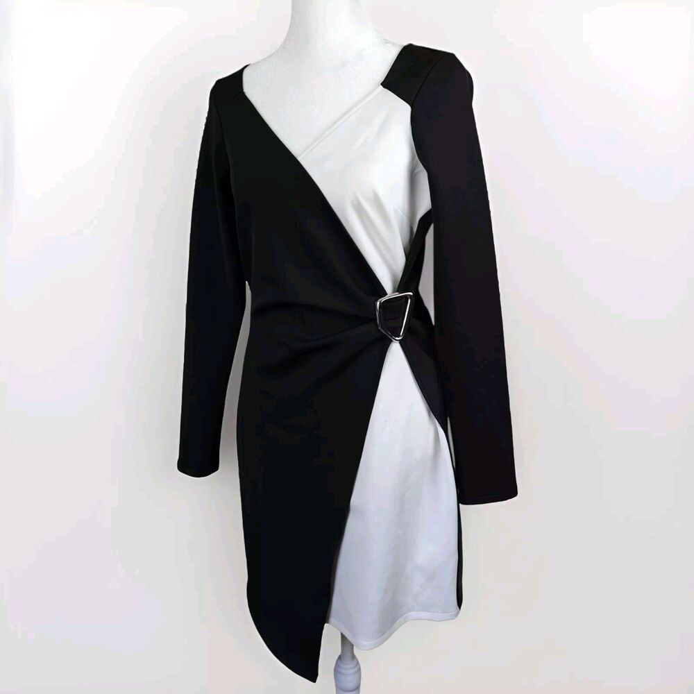 ASOS Buckle Waist Long Sleeve Dress Women's 8 US Monochrome Black White